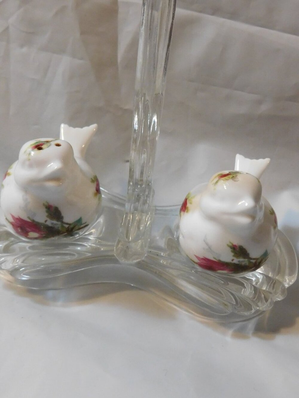 Vintage Hammersley Fine Bone China Bird Salt Pepper Shakers Glass Caddy Set